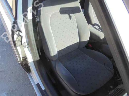 Left front fog light SEAT TOLEDO II (1M2) | BP216690C30