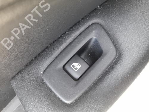 Venstre bagtil elrude kontakt JEEP COMPASS (MP, M6, MV, M7) 1.4 MultiAir (140 hp) 31622633