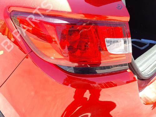 Venstre baglygte bagklap Venstre baglygte bagklap RENAULT CLIO IV (BH_) 0.9 TCe 90 (BHNF, BHMA, BHMH, BHJK, BHJR) (90 hp) 36022544 36022544