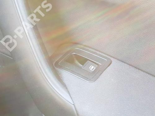 right-front-window-switch-vw-polo-v-6r1-6c1-12-2009-2010-2011-2012-2013-2014-2015-2016-2017-2018-2019-2020-2021-2022-11017685 main image