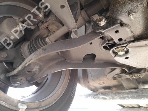 Højre fortil bærearm MAZDA 323 F VI Hatchback (BJ) 1.6 (BJ10M) (98 hp) 28189643