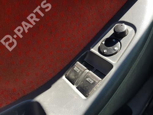Used Left front window switch Left front window switch AUDI A3 (8L1) 1.6 (102 hp) 9697462 9697462
