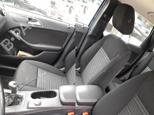 Sæde højre fortil Sæde højre fortil MERCEDES-BENZ B-CLASS Sports Tourer (W246, W242) B 180 (246.242) (122 hp) 35790906 35790906