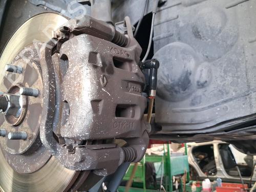 Used Right front brake caliper Right front brake caliper RENAULT KOLEOS I (HY_) 2.0 dCi 4x4 (HY0K) (150 hp) 40610660 40610660