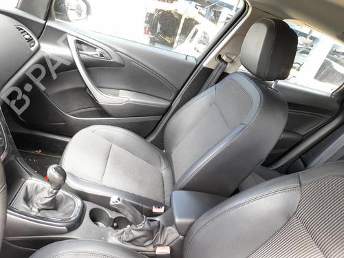 Used Right front seat Right front seat OPEL ASTRA J (P10) 1.6 CDTi (68) (136 hp) 34471869 34471869
