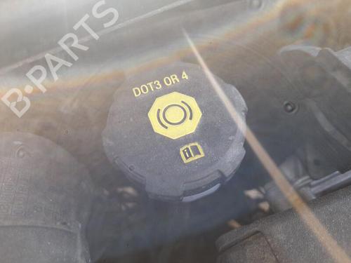 Used Brake master cylinder KIA STONIC (YB) 1.0 T-GDi (120 hp) 29919476