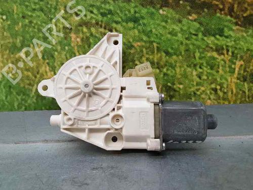 Used Left rear window motor MERCEDES-BENZ C-CLASS (W204) [2007-2015]  3712068