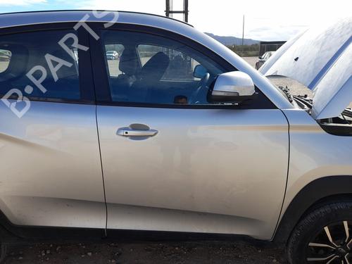 Used Right front door MAHINDRA KUV100 (K1) 1.2 VVT (87 hp) 30154011