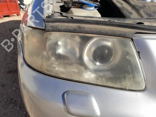 Scheinwerfer rechts für AUDI A3 (8L1) 1.6 (102 hp) 31340353
