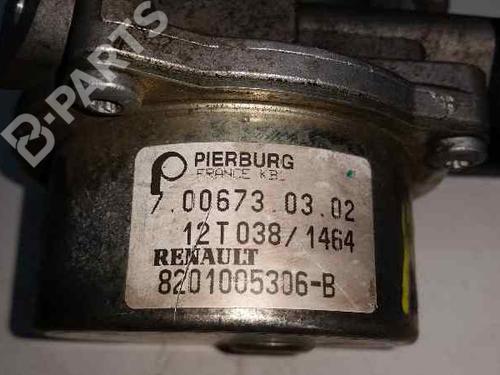 Used Vacuum pump NISSAN JUKE (F15) 1.5 dCi (110 hp) 2948922