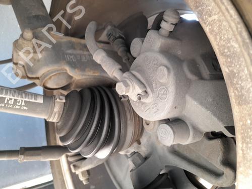 Used Left front steering knuckle VW GOLF VI (5K1) 1.6 TDI (105 hp) 29862437