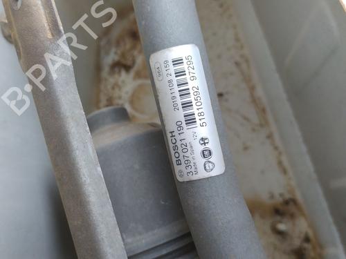Used Front wiper motor FIAT DOBLO Cargo (263_) 1.3 D Multijet (263WXU1A, 263ZXU1A, 263WYB1A, 263ZYB1A) (95 hp) 24677633