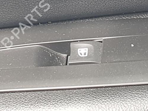 right-front-window-switch-renault-megane-iv-hatchback-b9amn_-2015-25469168 main image