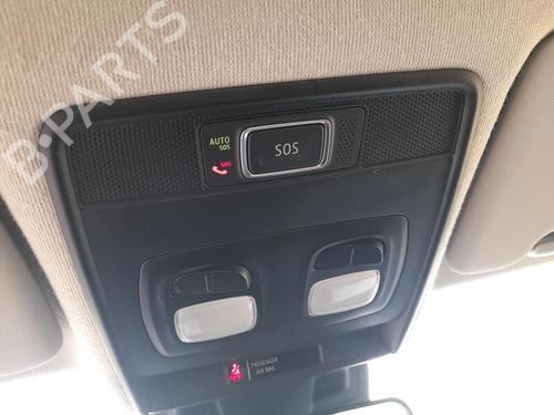 Used Interior roof light RENAULT CLIO V (B7_) 1.0 TCe 90 (B7MT) (91 hp) 26984820
