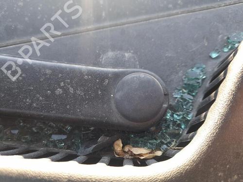 Used Front wiper motor VW PASSAT B6 (3C2) 2.0 TDI (140 hp) 26456490