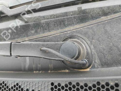 Used Front wiper motor PEUGEOT 3008 II SUV (MC_, MR_, MJ_, M4_) 1.2 THP/ PureTech 130 (MRHNSM, MRHNSU, MRHNSJ, MRHNYW,... (131 hp) 24673069