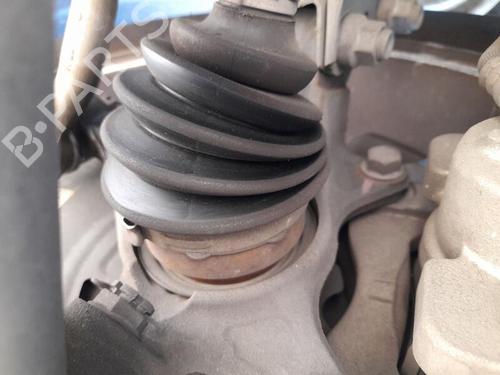 Used Left front driveshaft TOYOTA YARIS (_P13_) 1.5 (NSP131_) (112 hp) 30001950