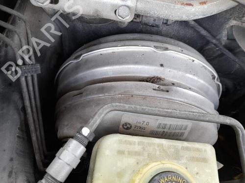 Used Servo brake BMW 5 (E60) 530 d (218 hp) 30126612