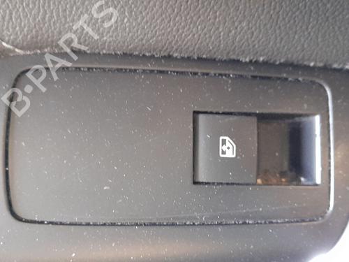 Venstre bagtil elrude kontakt Venstre bagtil elrude kontakt OPEL INSIGNIA A (G09) 1.6 CDTi (68) (136 hp) 37274183 37274183