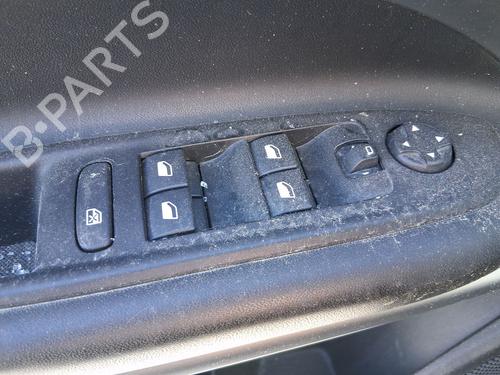 Used Left front window switch Left front window switch JEEP AVENGER (J2) Electric (156 hp) 33981377 33981377