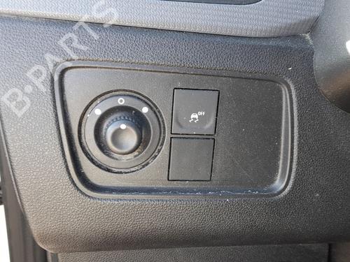 Used Mirror switch Mirror switch RENAULT EXPRESS Box Body/MPV 1.5 Blue dCi 75 (F6AA) (75 hp) 33431324 33431324