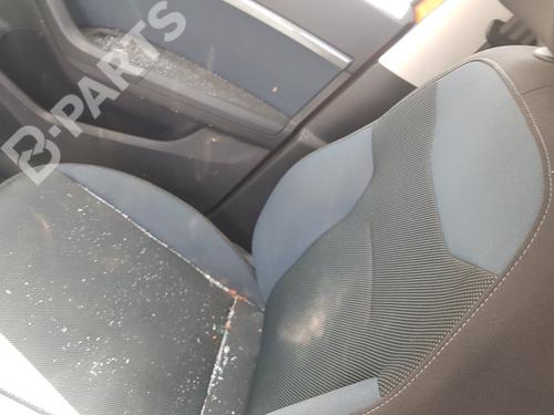 right-front-seat-seat-ateca-kh7-khp-14-tsi-cairbag-2016-9257269 main image