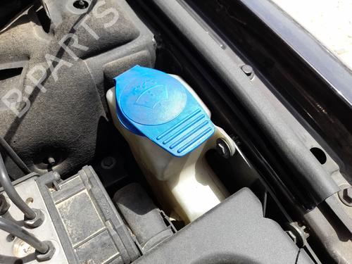 Used Windscreen washer tank VW PASSAT B5.5 (3B3) 1.9 TDI (101 hp) 25616408