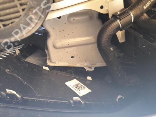 Used Front bumper reinforcement MG MG HS 1.5 T (SAS23) (162 hp) 26002852