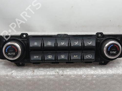 AC-Styringsenhed/Manøvreenhed KIA SPORTAGE IV (QL, QLE) 1.6 GDI (132 hp) 25756301