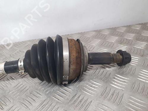 Right front driveshaft TOYOTA YARIS (_P13_) 1.5 Hybrid (NHP130_, NHP130) | BP8648362M39