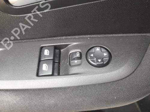 Used Left front window switch PEUGEOT 208 II (UB_, UP_, UW_, UJ_) 1.2 PureTech 75 (75 hp) 31015241