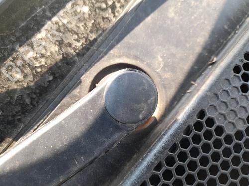 Used Front wiper motor PEUGEOT 308 II (LB_, LP_, LW_, LH_, L3_) 1.2 THP 110 (110 hp) 28130198