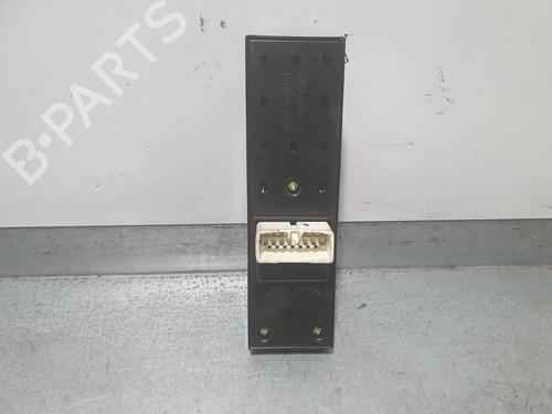 Left front window switch HYUNDAI TUCSON (JM) 2.0 CRDi | BP11838888I27 