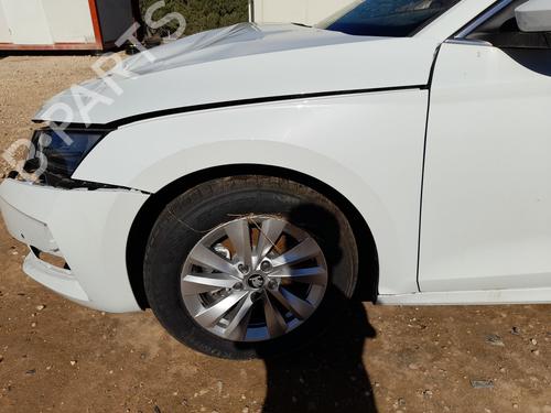 Parafango anteriore sinistro SKODA OCTAVIA IV (NX3, NN3, PV3) 1.5 TSi | BP29944758C41