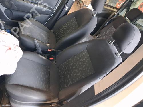 Used Left front seat Left front seat 37800378 37800378