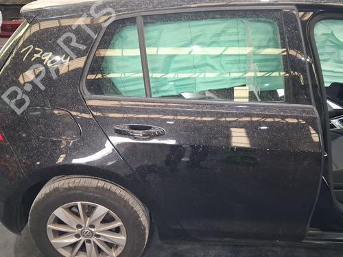 Used Right rear door Right rear door 37644468 37644468