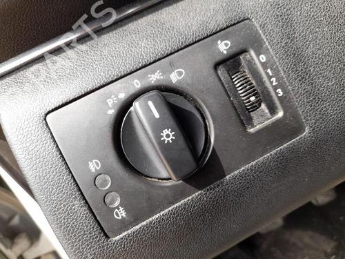 Used Headlight switch MERCEDES-BENZ B-CLASS Sports Tourer (W245) B 180 CDI (245.207) (109 hp) 28380380