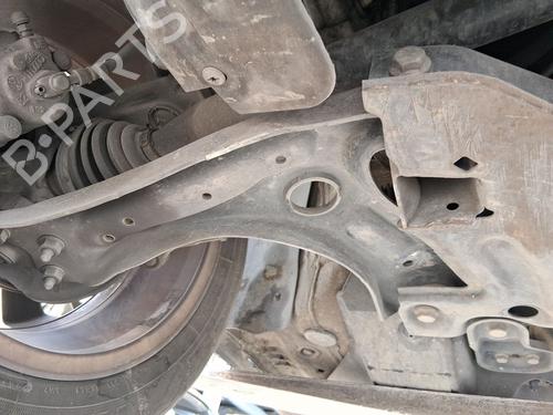 Høyre foran bærearm Høyre foran bærearm VW POLO V (6R1, 6C1) 1.2 (60 hp) 37473532 37473532