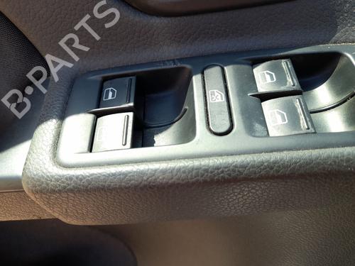 BP29862431I27 main image