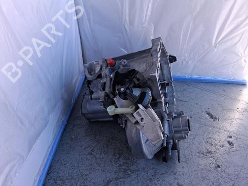 Gearbox OPEL CORSA F (P2JO) 1.2 (68) | BP37459830M3 - Image 2