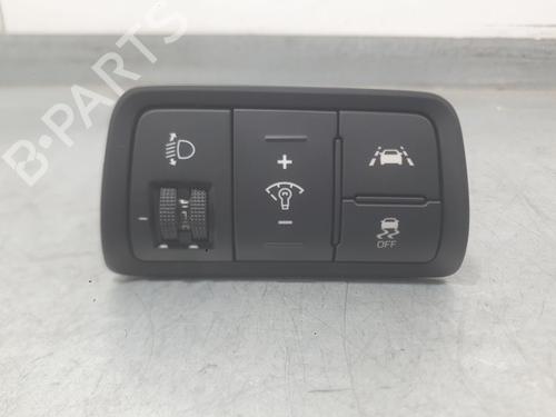 headlight-switch-hyundai-i20-ii-gb-ib-2014-2015-2016-2017-2018-2019-2020-2021-40603190 main image