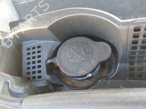 Used Windscreen washer tank DACIA SANDERO III [2021-2025]  23945677