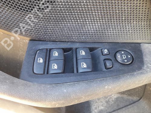 BP30635808I27 main image