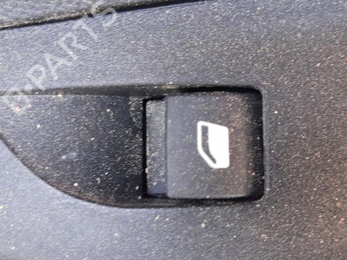 Used Right rear window switch Right rear window switch OPEL MOKKA 1.2 Turbo Hybrid (136 hp) 33703649 33703649