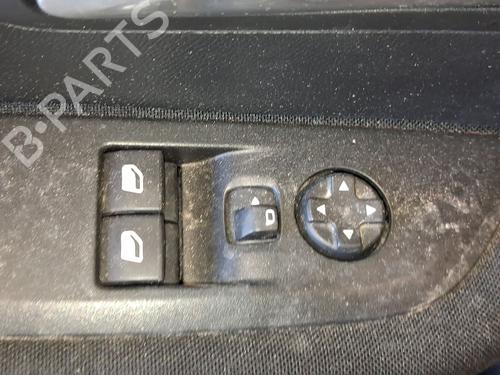 Used Left front window switch Left front window switch PEUGEOT 208 II (UB_, UP_, UW_, UJ_) 1.2 PureTech 100 (101 hp) 39452688 39452688
