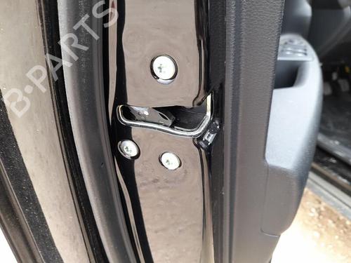 Used Front left lock KIA STONIC (YB) [2017-2025]  26503480