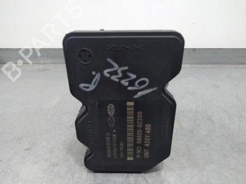 Used ABS pump KIA SPORTAGE II (JE_, KM_) 2.0 i 16V (141 hp) 25303368