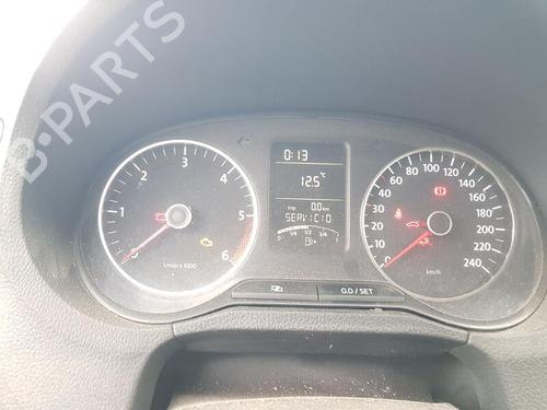 Used Instrument cluster VW POLO V (6R1, 6C1) 1.2 TDI (75 hp) 24677266