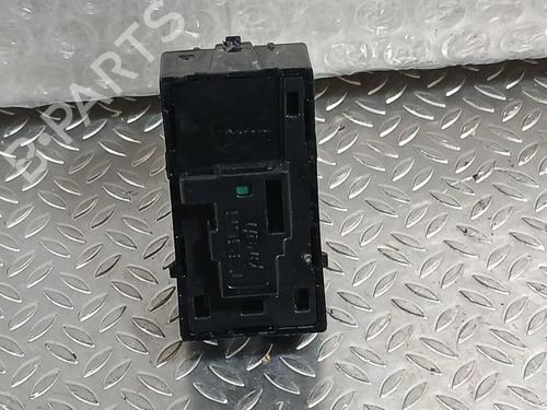 Left rear window switch TESLA MODEL Y (5YJY) Long Range All-wheel Drive | BP39987449I29 - Image 2