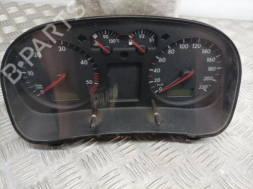 Used Instrument cluster VW GOLF IV (1J1) [1997-2008]  12503641